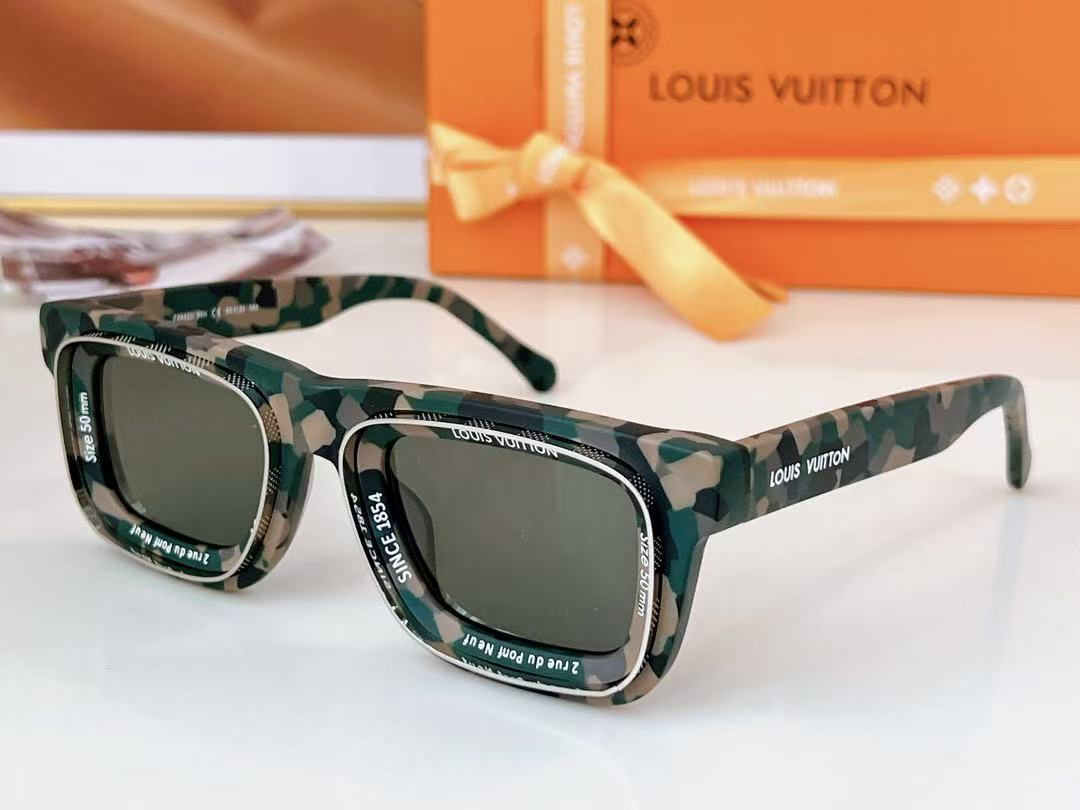 LV Glasses #2 - Image 3
