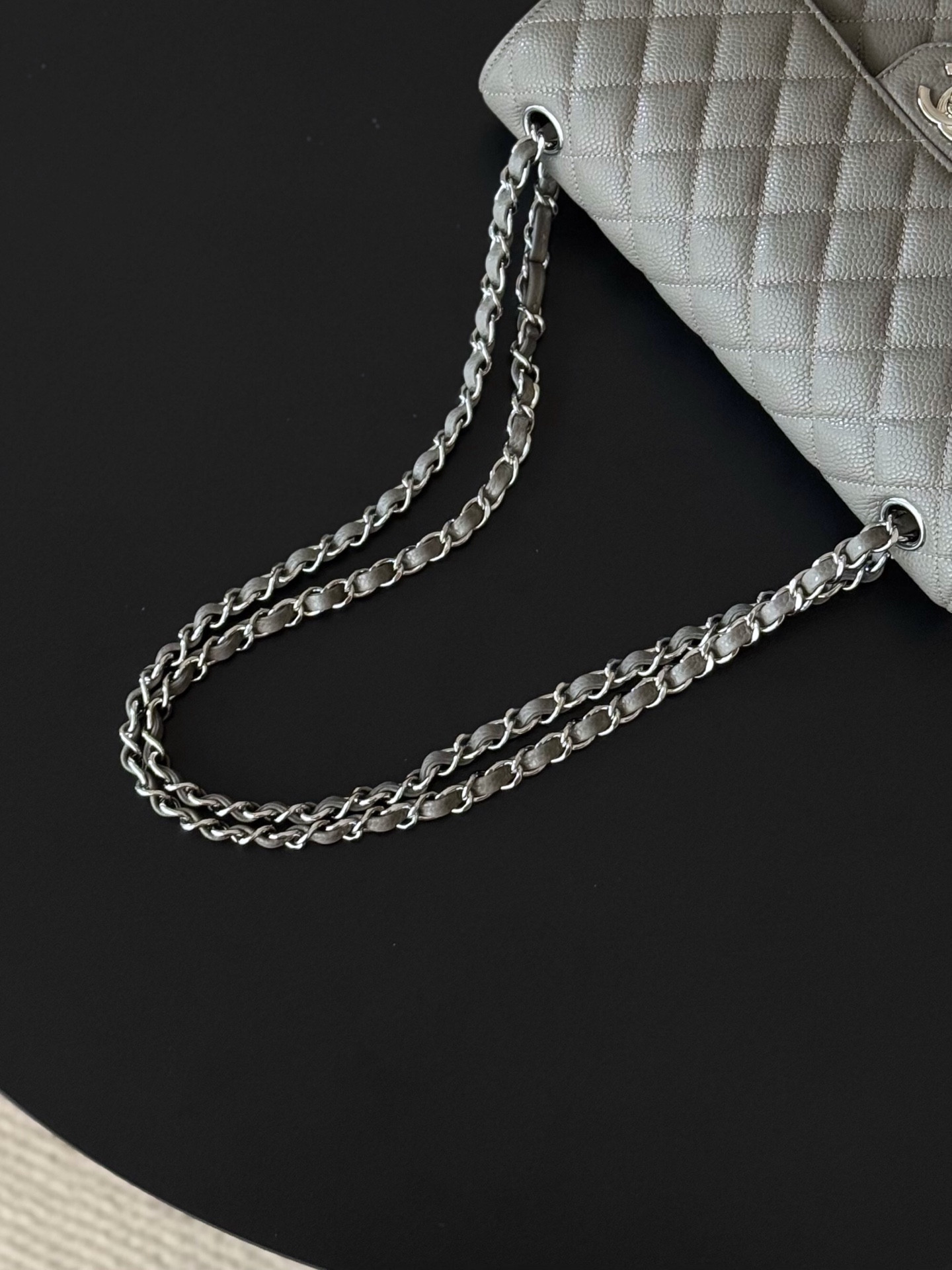 Chanel Flap Bag 25x15.5x6.5cm - Image 7