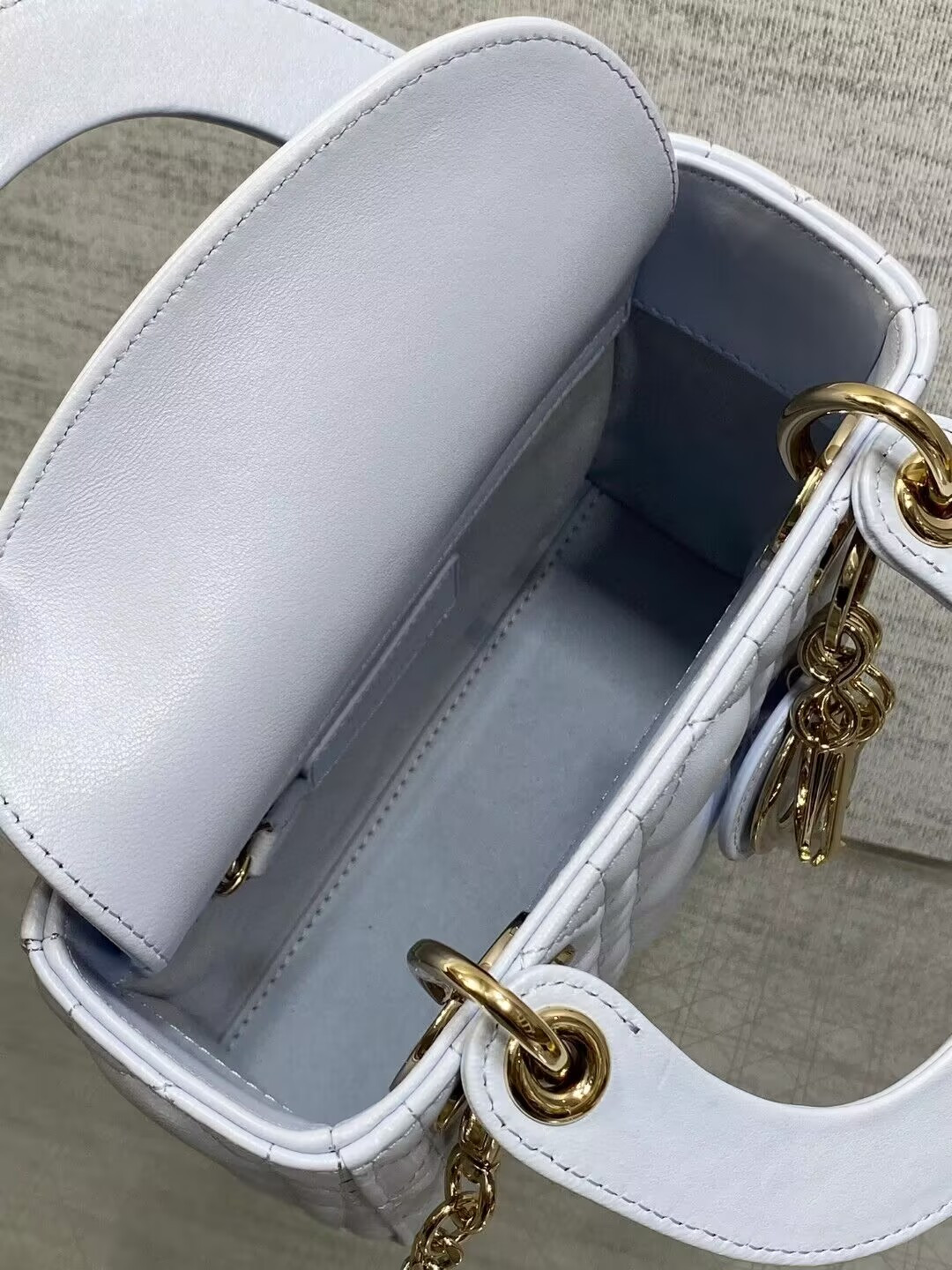 Mini Lady Dior Bag 17 x 15 x 7 cm - Image 7