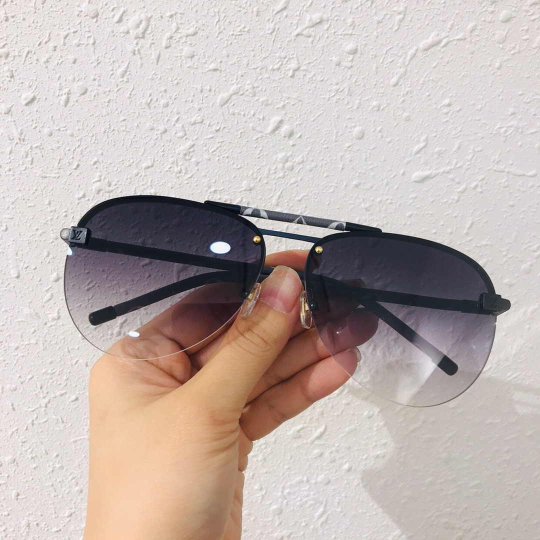 LV Glasses Z1109E - Image 9