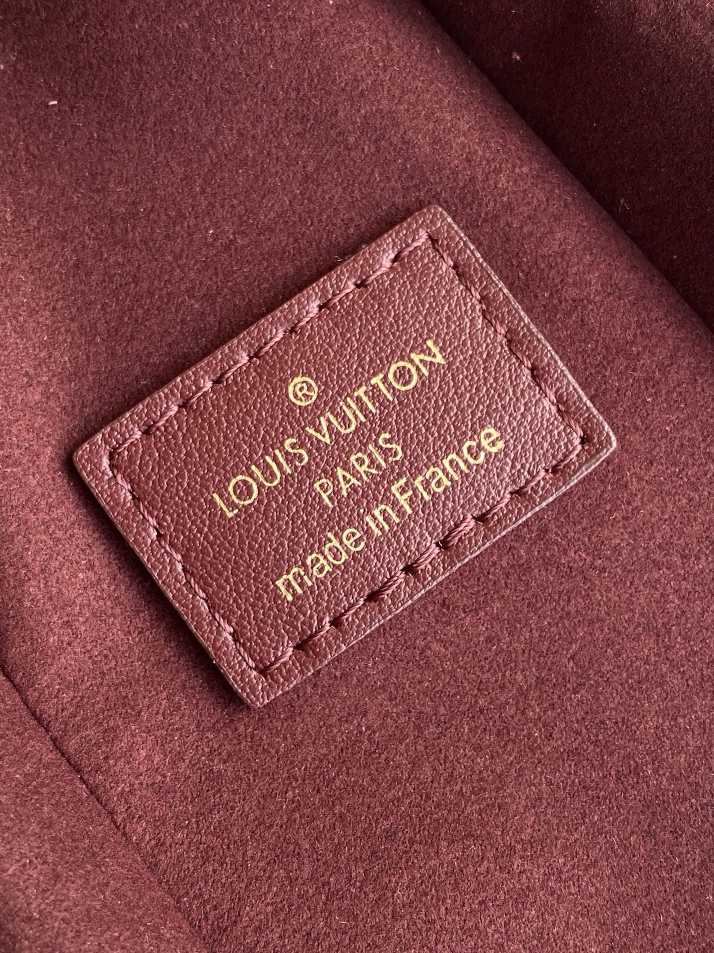 LV Side Trunk MM M25669(23.5*16*8.5cm) - Image 10