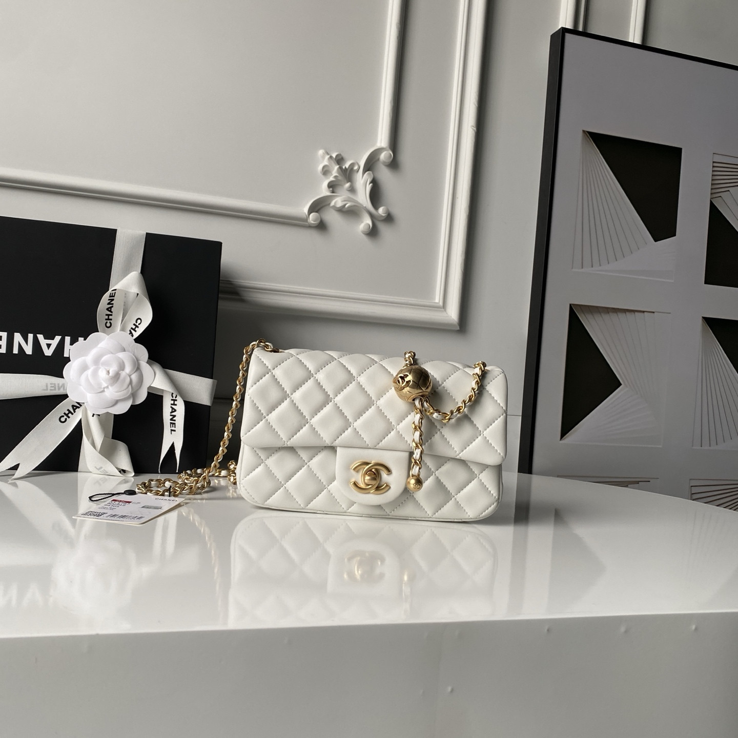 CHANEL MINI FLAP BAG SHINY CALFSKIN gold-TONE METAL white 4.7 × 7.8 × 2.3 in - Image 2