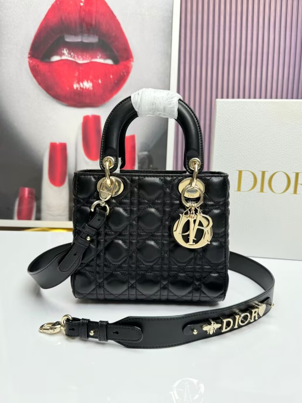 Small Lady Dior My ABCDior Bag 20 x 17 x 8 cm