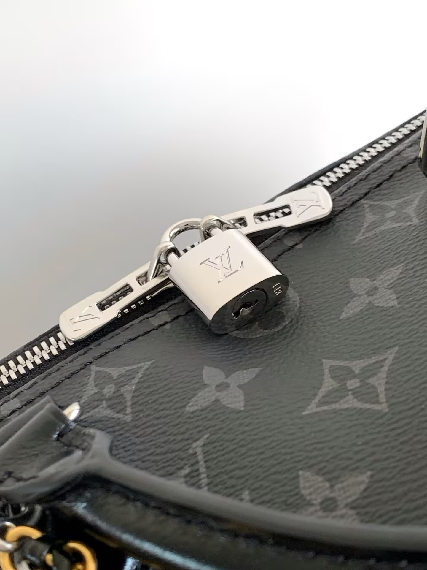 LV Speedy Soft 30 M15102 (30*21*17cm) - Image 8