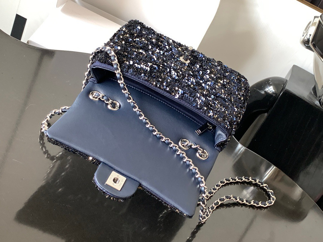 Chanel Mini CF 20x15x7cm - Image 5