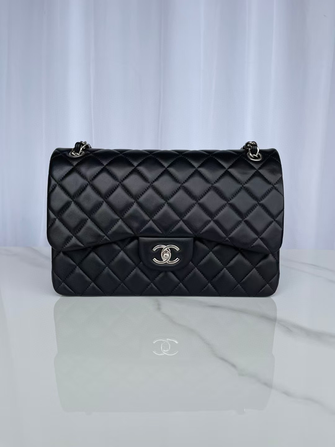 Chanel Classic Flap Jumbo 30cm CF shiny black 19.5×30×10cm - Image 2