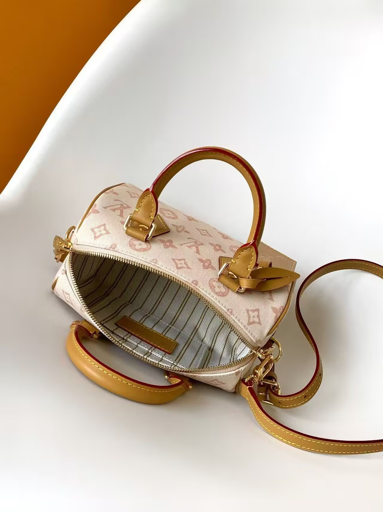 LV Speedy Bandouliere 20 M27951 20.5x13.5x12cm - Image 6