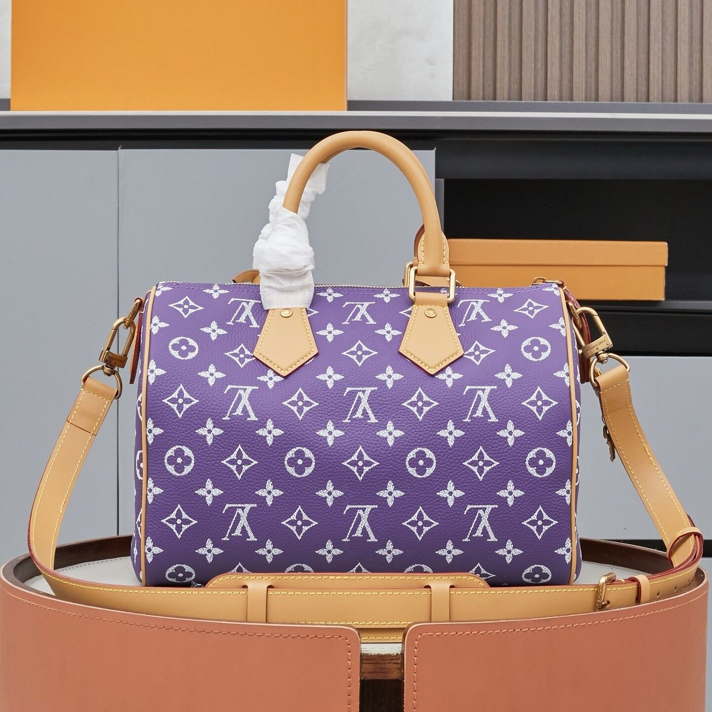 LV Speedy P9 Bandoulière 30 M11562-1 30x21x17cm - Image 3