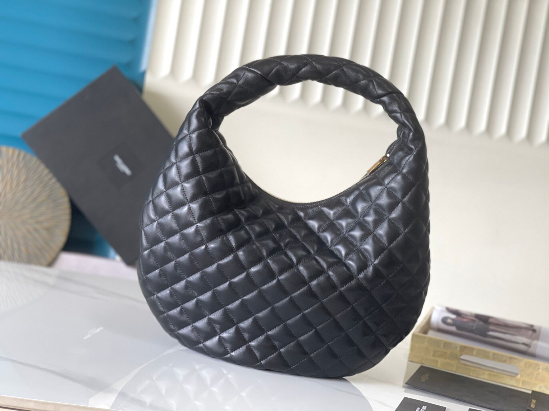 YSL ICARINO IN QUILTED NAPPA 47x35x15cm - Image 3