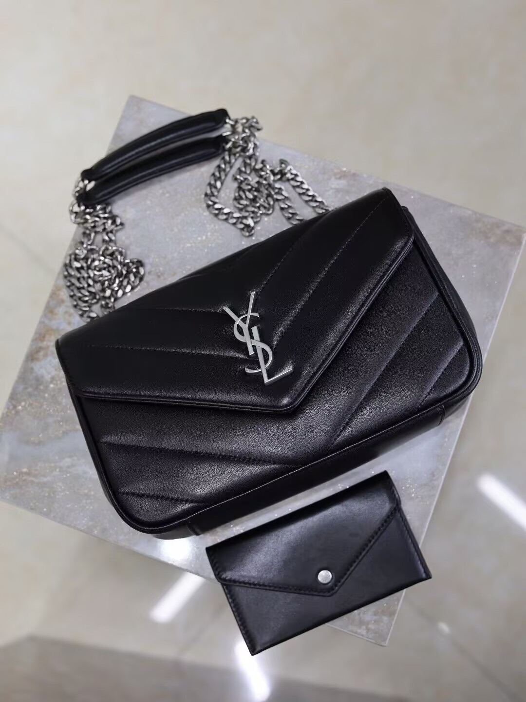 YSL LOULOU small in MATELASS lambskin 24x14x6cm - Image 8