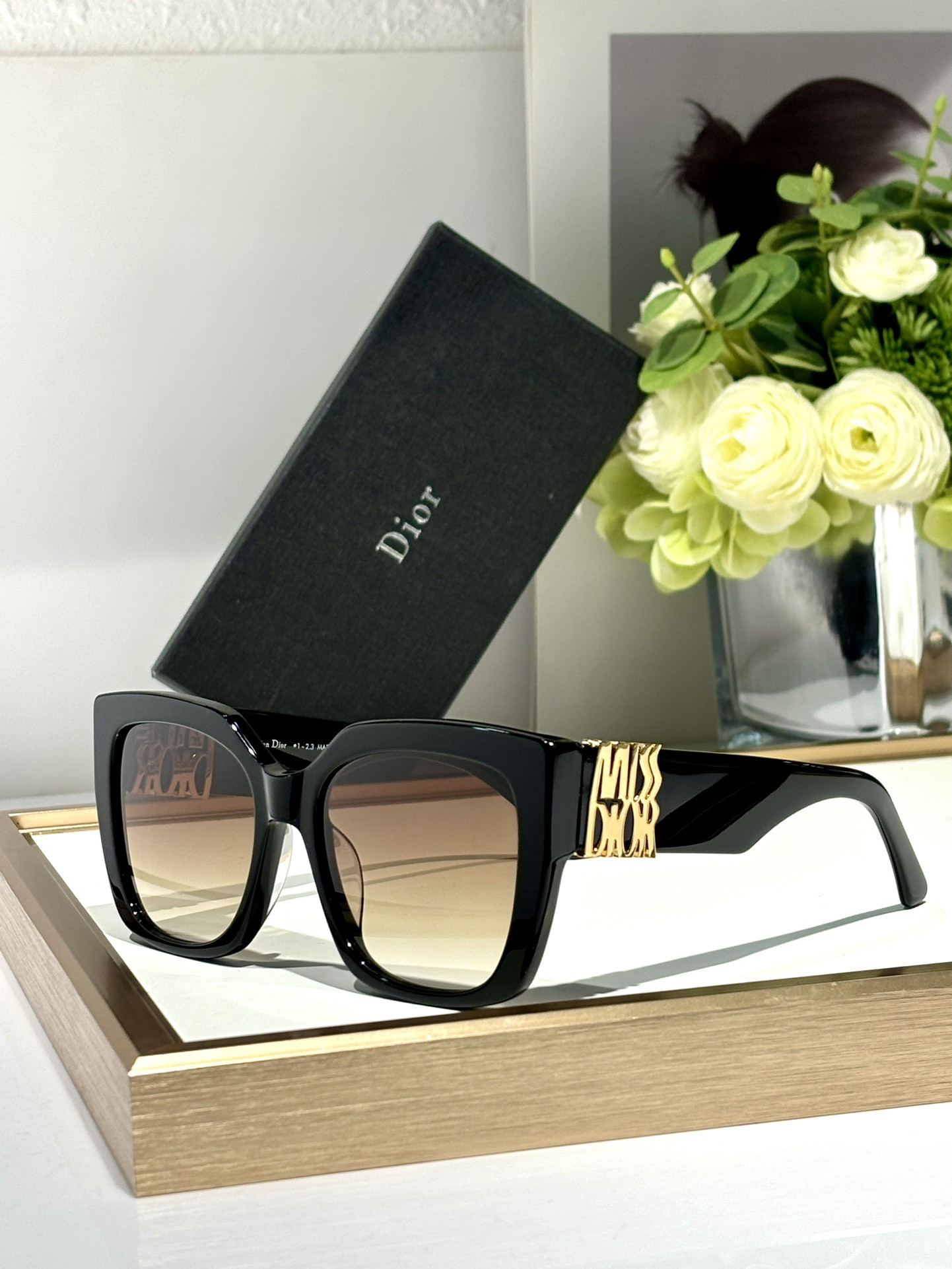 Dior Glasses #4 - Image 8
