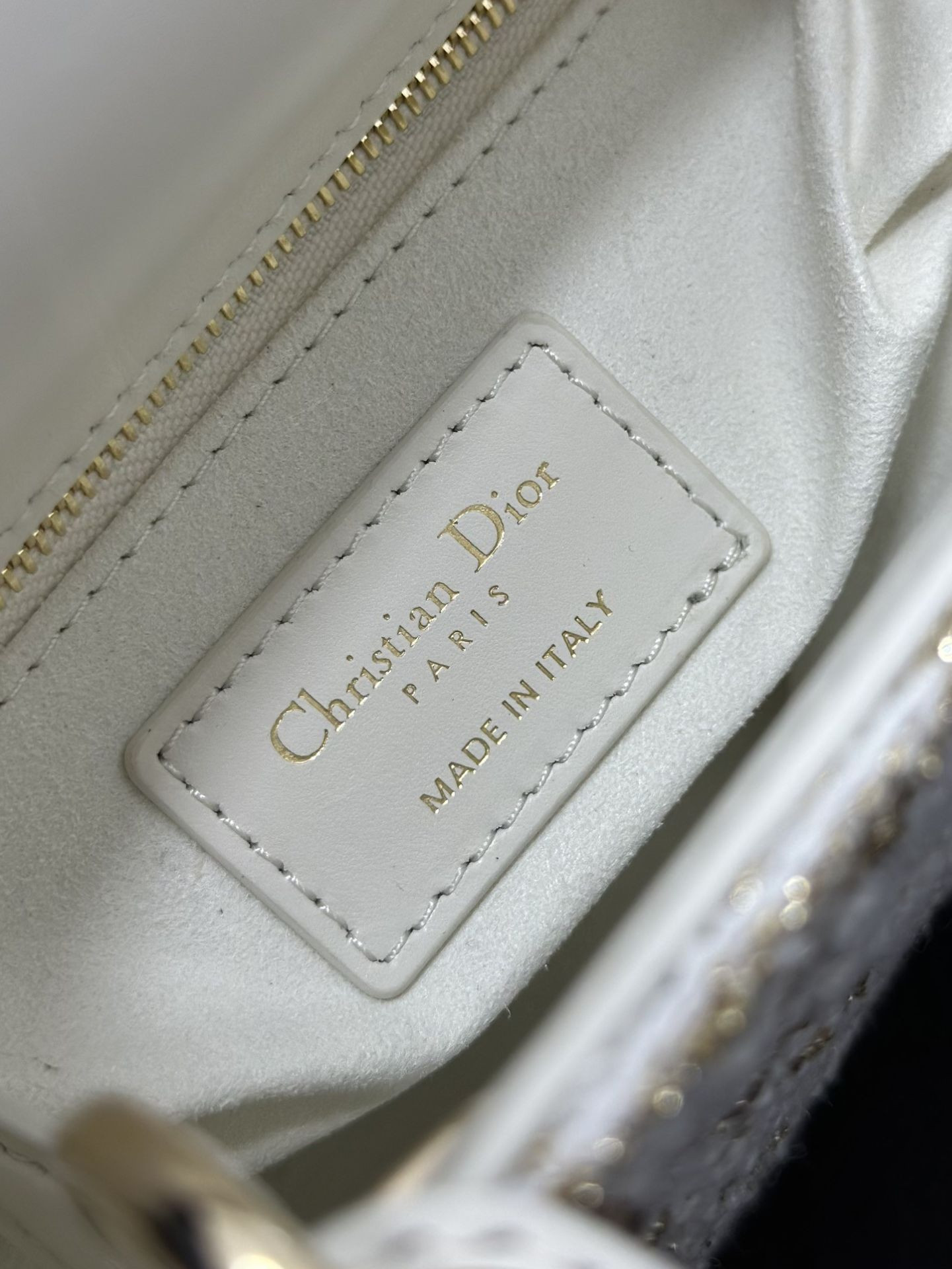 MINI LADY DIOR BAG 17x15x7cm - Image 10