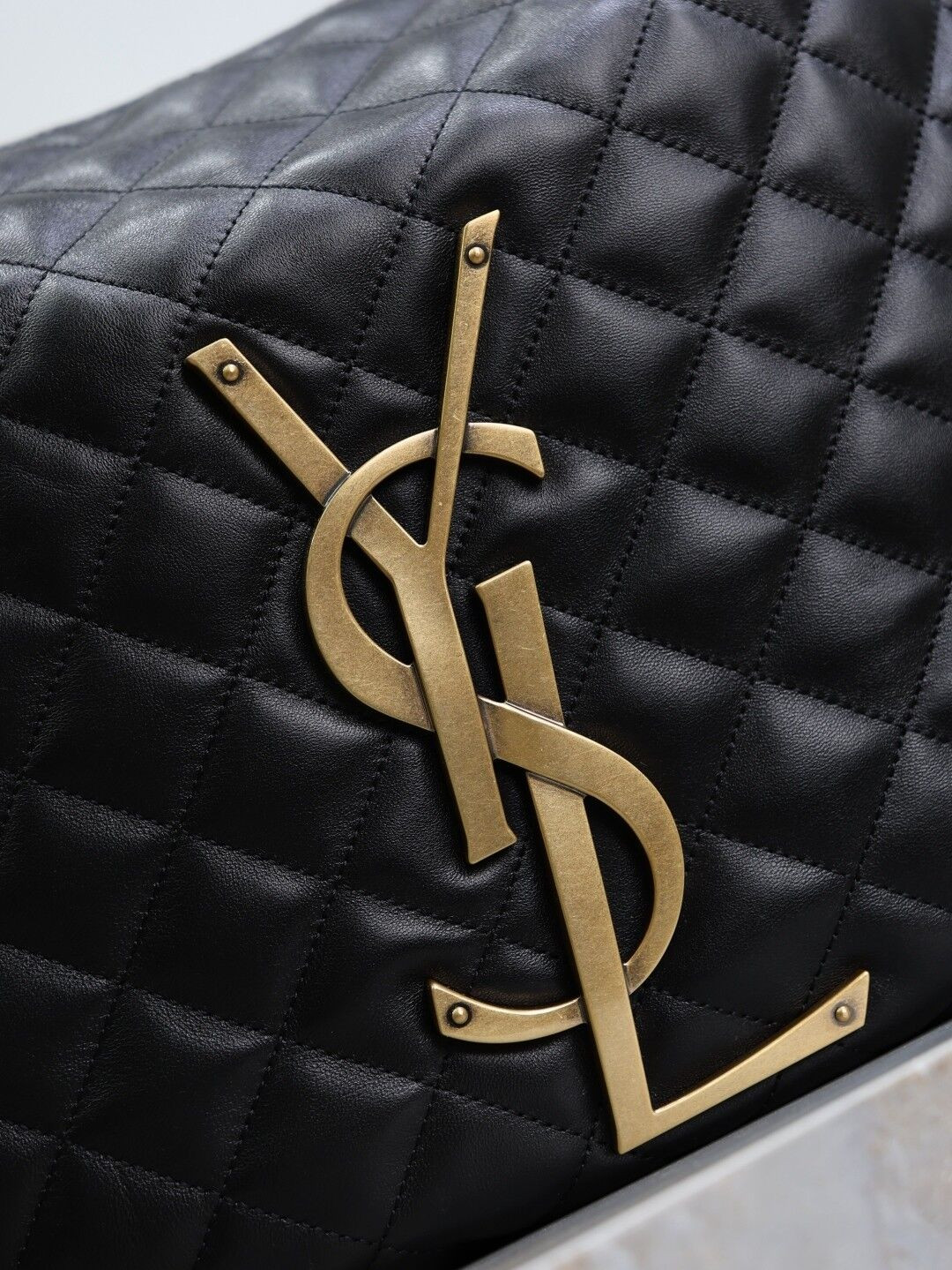 YSL ICARE Hobo In Quilted Nappa (47*30.5*12cm) - Image 10