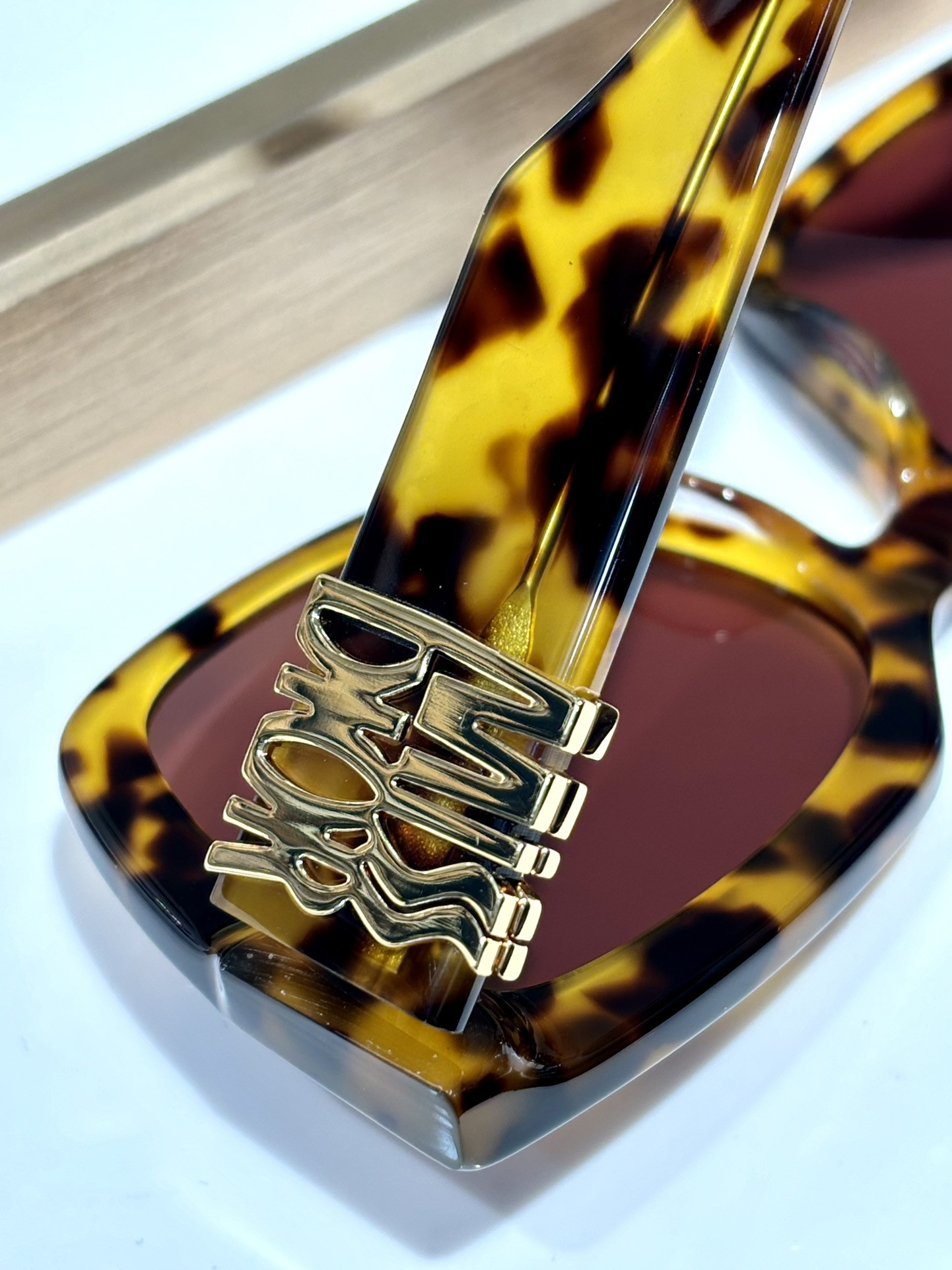 Dior Glasses #4 - Image 12
