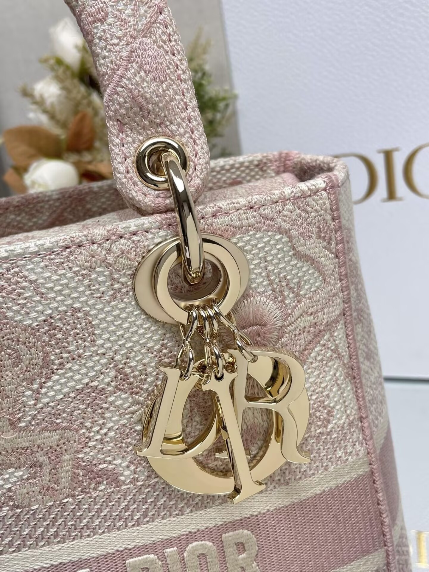 Dioriviera Medium Dior Lady D-Lite Bag 24x20x11cm - Image 10