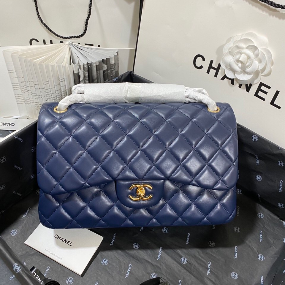 Chanel Classic Flap Jumbo 30cm CF 19.5×30×10cm - Image 2