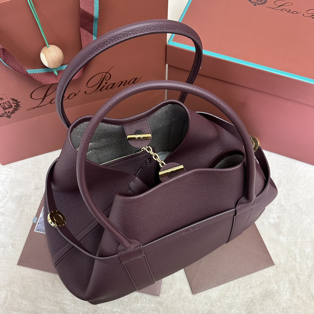 Loro Piana Large Ghiera Shopper 40 X 26 X 18CM - Image 5