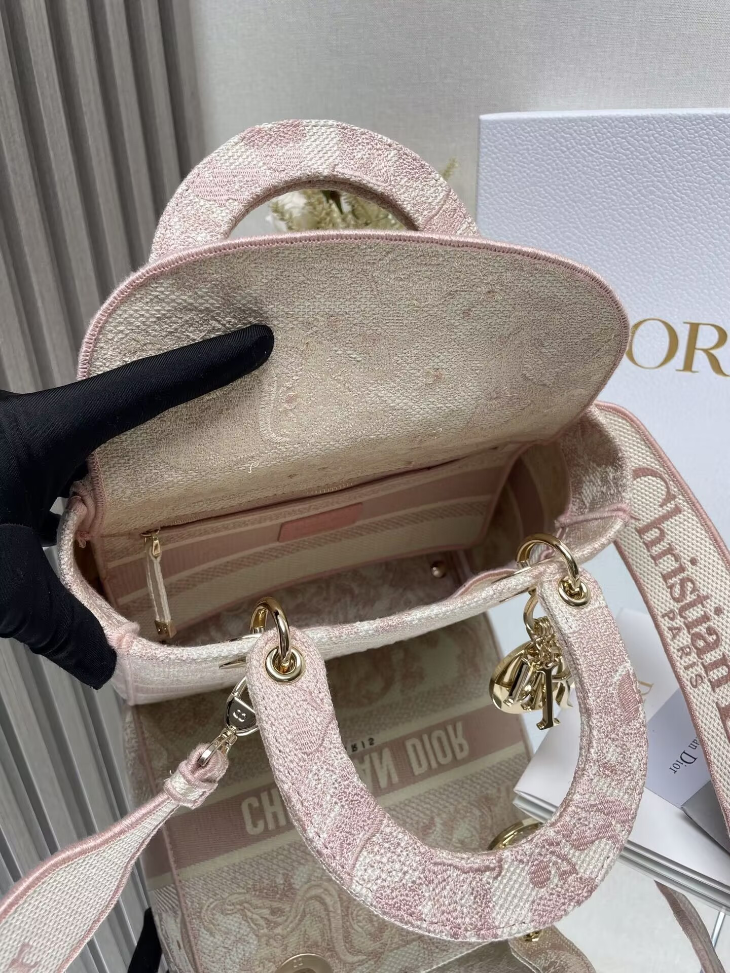 Dioriviera Medium Dior Lady D-Lite Bag 24x20x11cm - Image 5