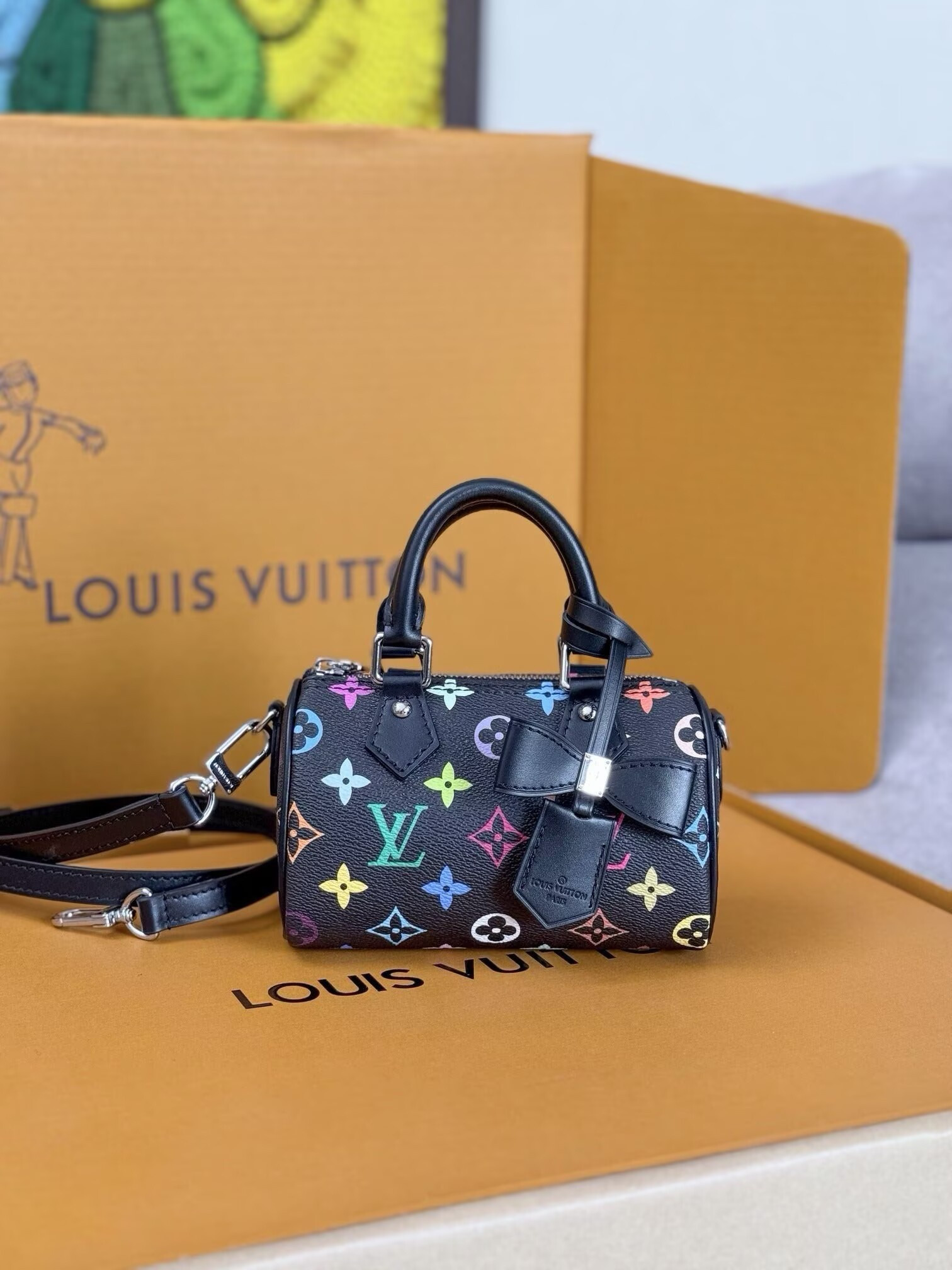 LV NANO SPEEDY M13406 16x11x9cm - Image 2