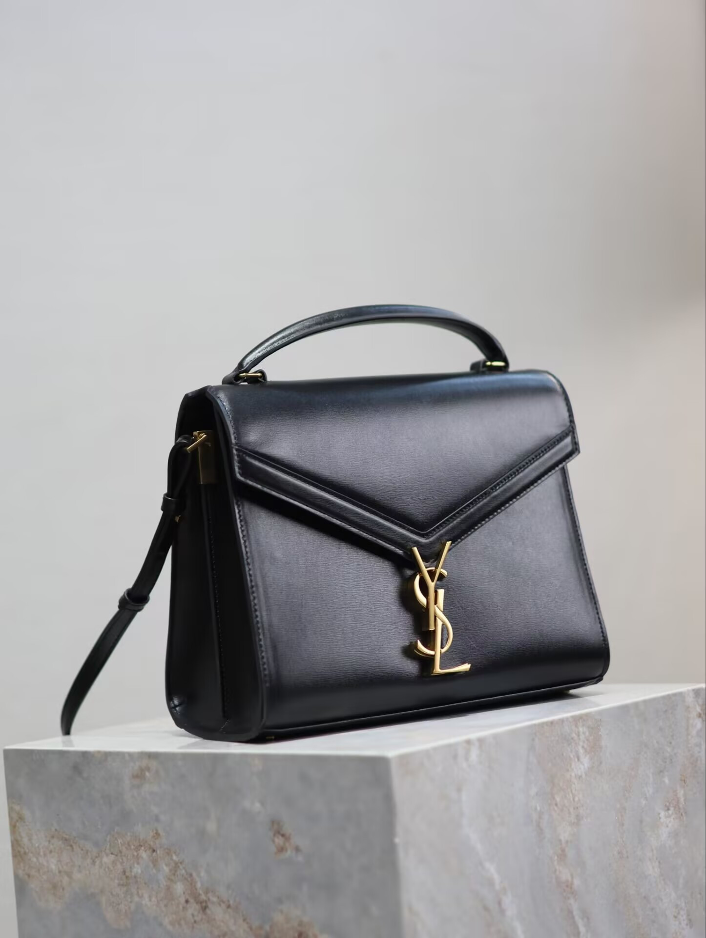 YSL Cassandra Top Handle Bag 24.5x20x11.5cm - Image 3