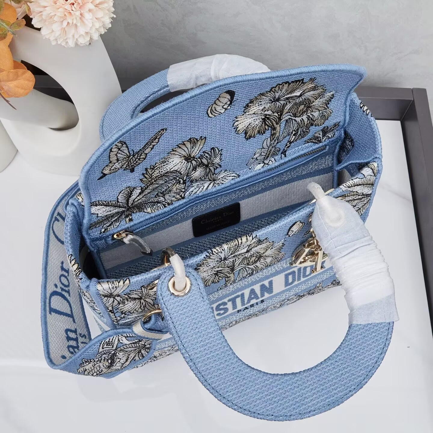 Dior Dioriviera Medium Dior Lady D-Lite Bag 24x20x11cm - Image 6