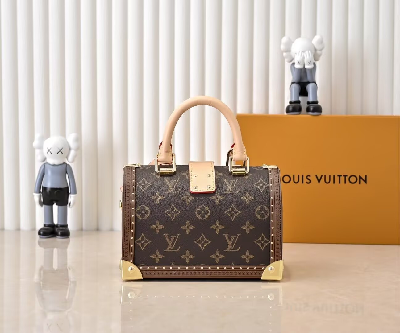 LV Speedy Trunk 20 Monogram M11154 (21*15*13cm) - Image 3