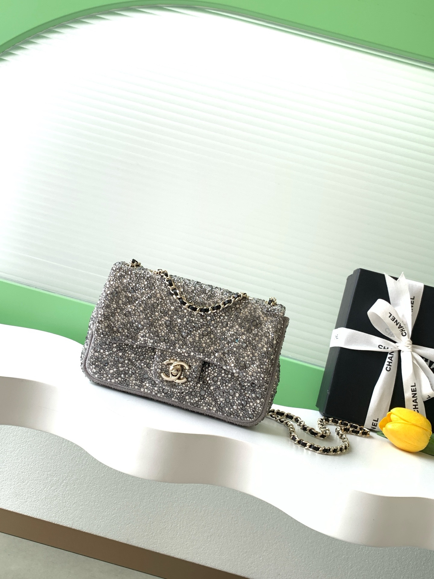Chanel Flap Bag 13x21x8cm