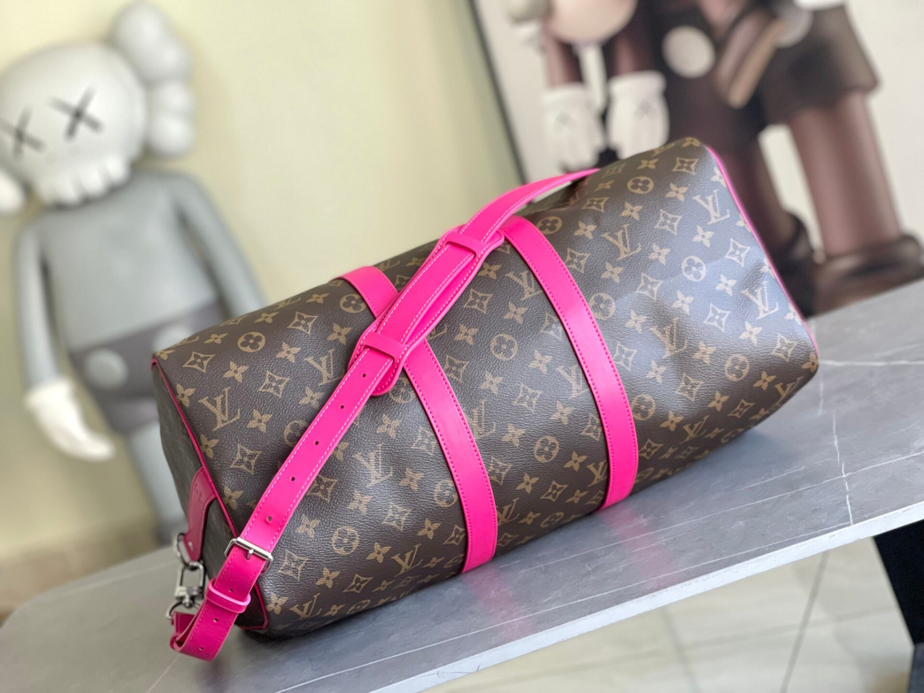 LV Keepall Bandouliere 45 M13807 (45 x 27 x 20 cm) - Image 5