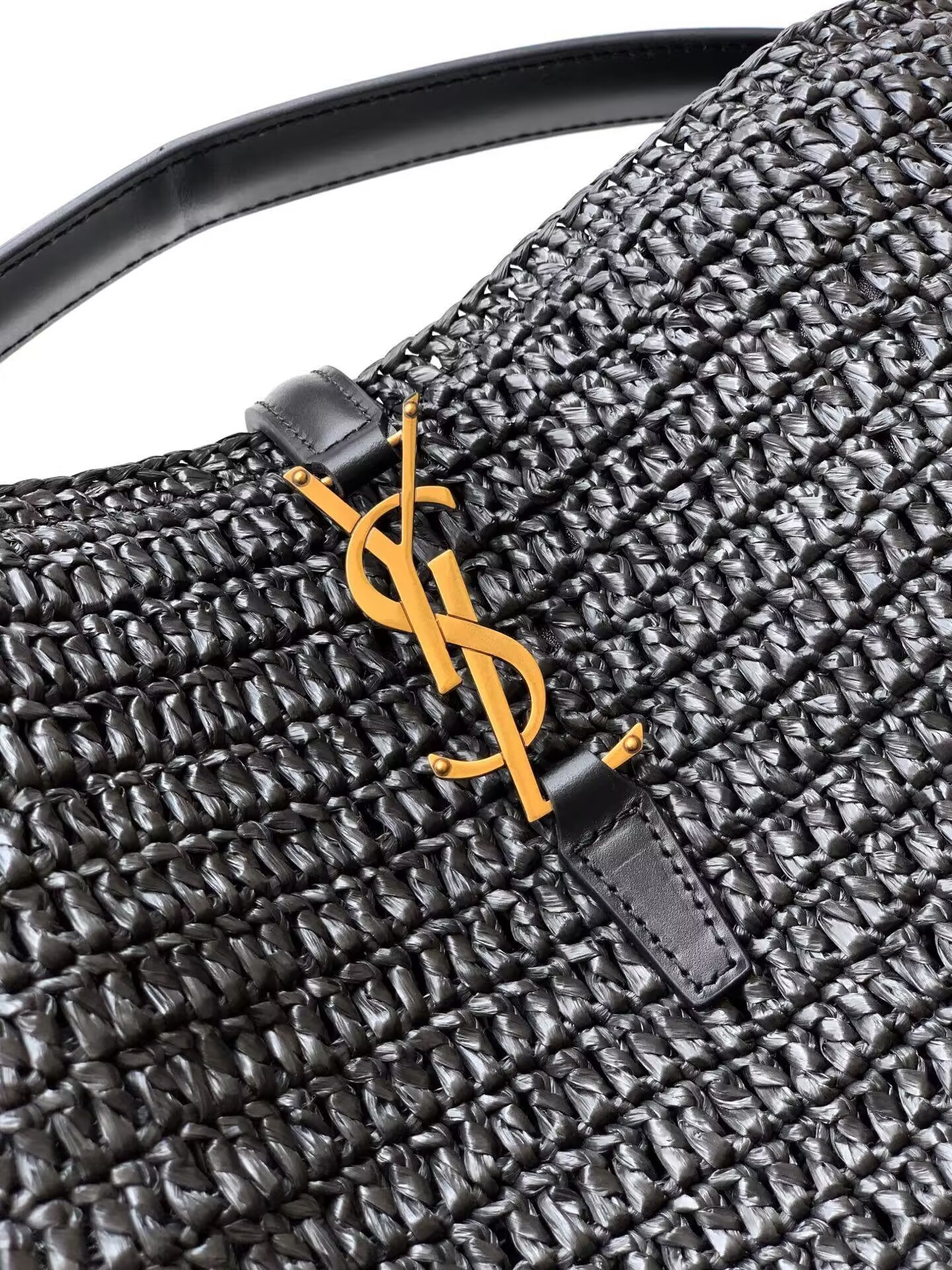 YSL LE 37 in woven raffia and vegetable-tanned leather Bucket Bag 25x20x12cm - Image 7