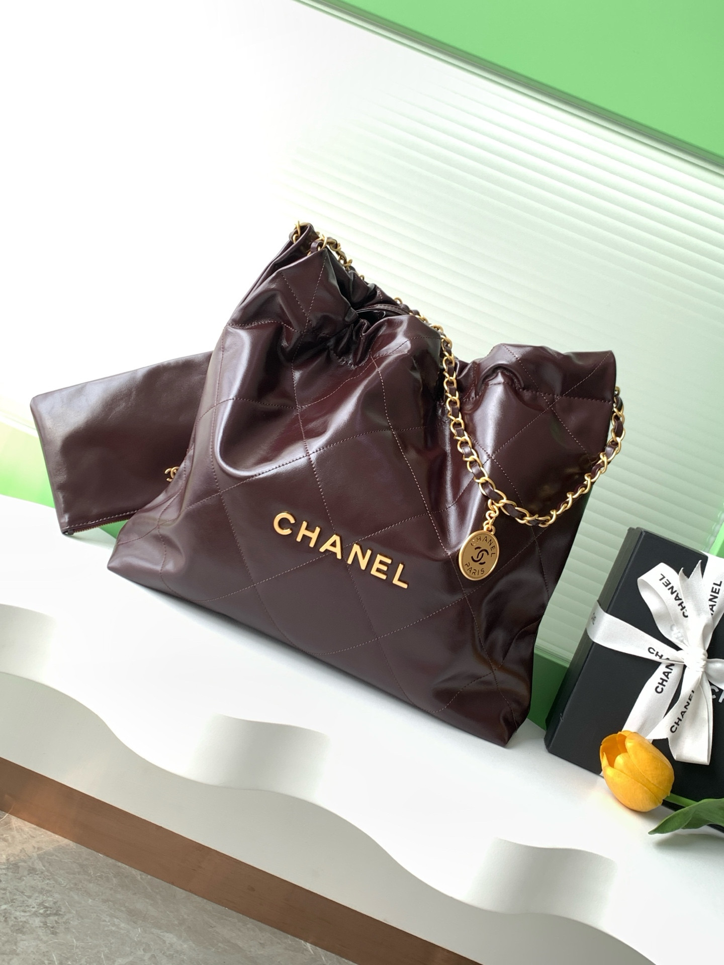 CHANEL 22 HANDBAG AS3261 39*42*8 cm