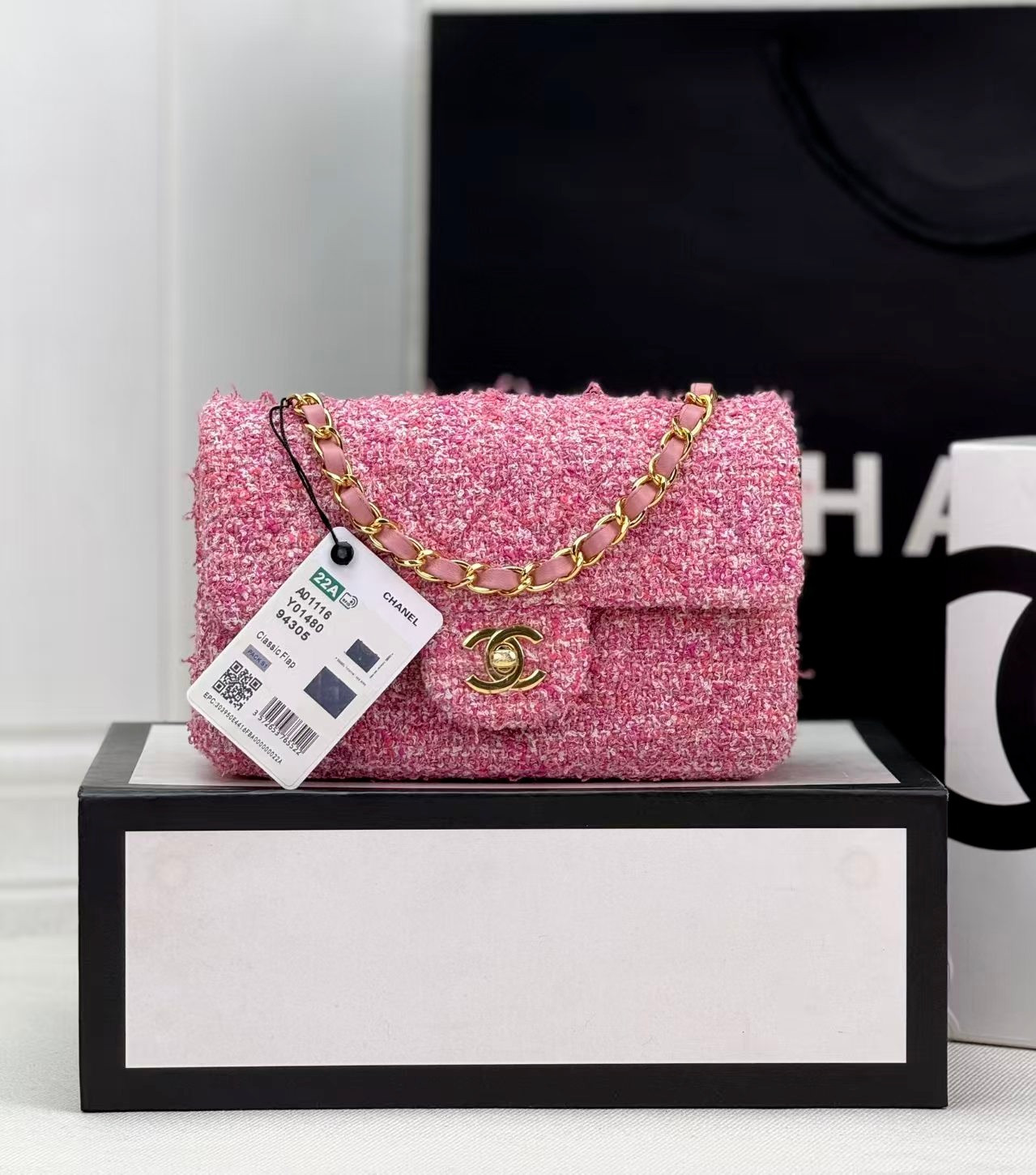 CHANEL CLASSIC 11.12 HANDBAG 12*20*6CM
