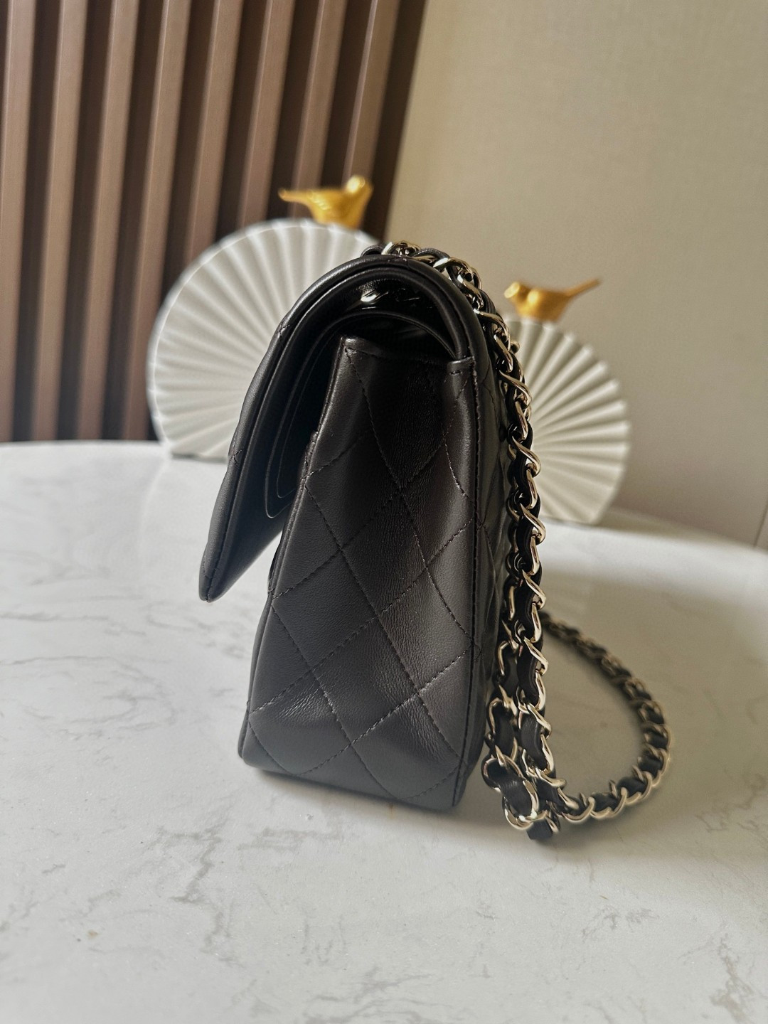 CHANEL CLASSIC HANDBAG Gold Metal 15.5×25.5×6.5cm - Image 9