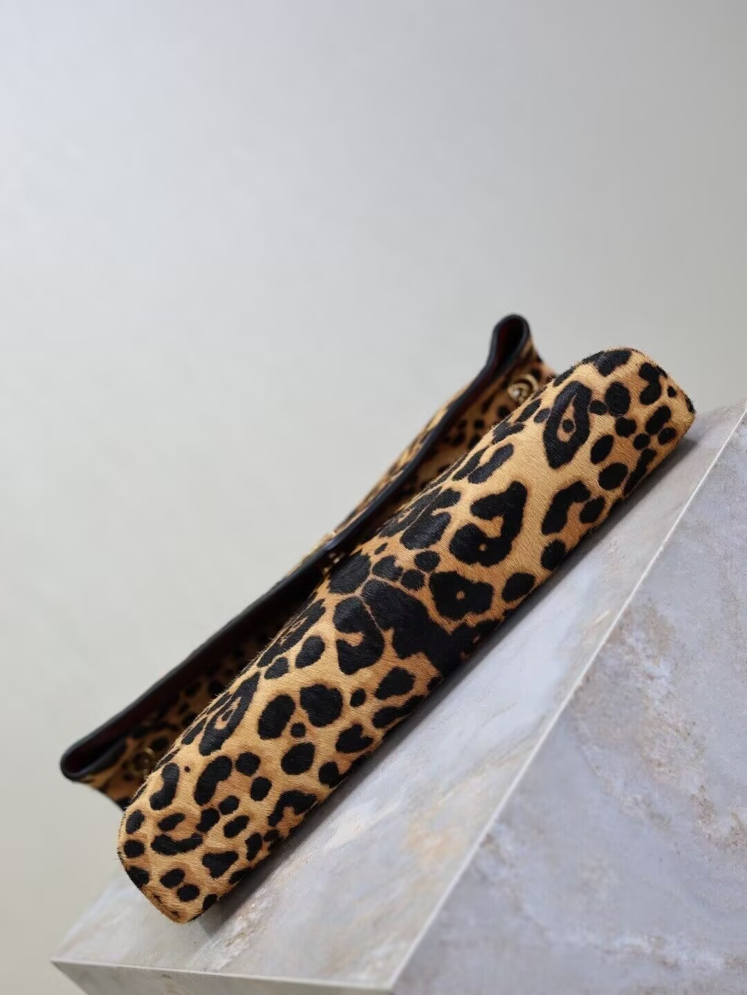 YSL CASSANDRE large pouch on chain in pony hair leather 29.5x18x5cm - Image 7