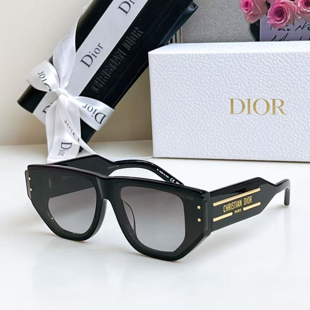 Dior Glasses #2 - Image 3