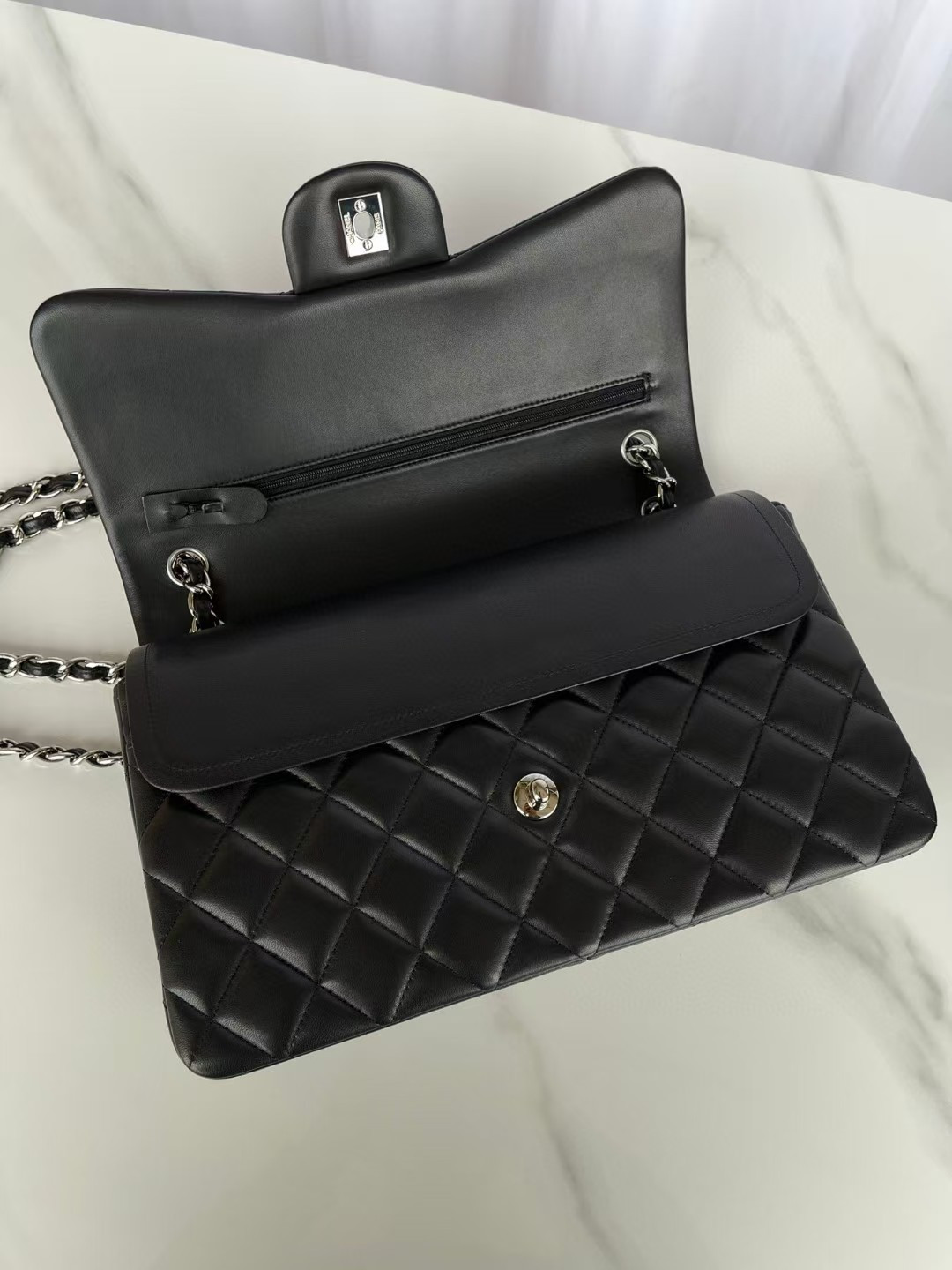 Chanel Classic Flap Jumbo 30cm CF shiny black 19.5×30×10cm - Image 8