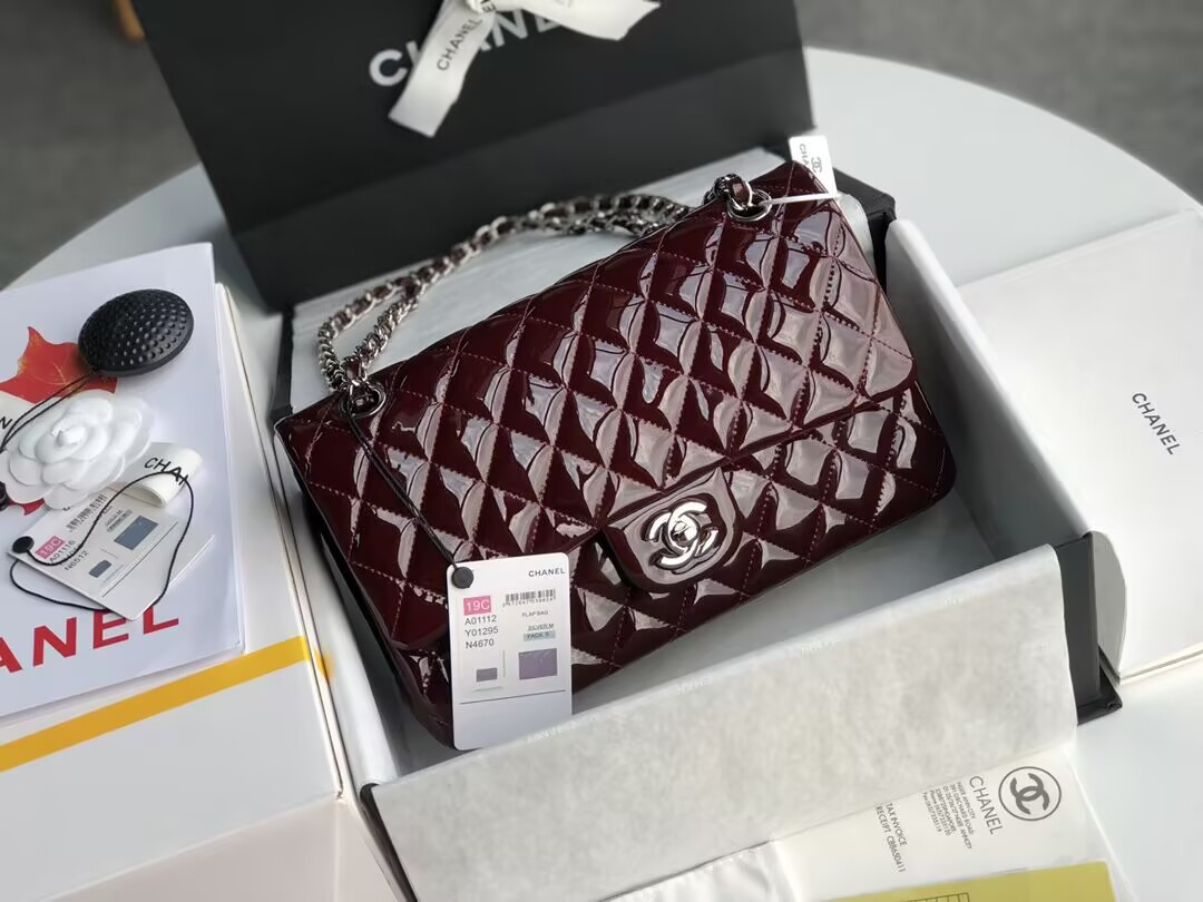 Chanel Classic Flap Bag Burgundy 25cm - Image 3