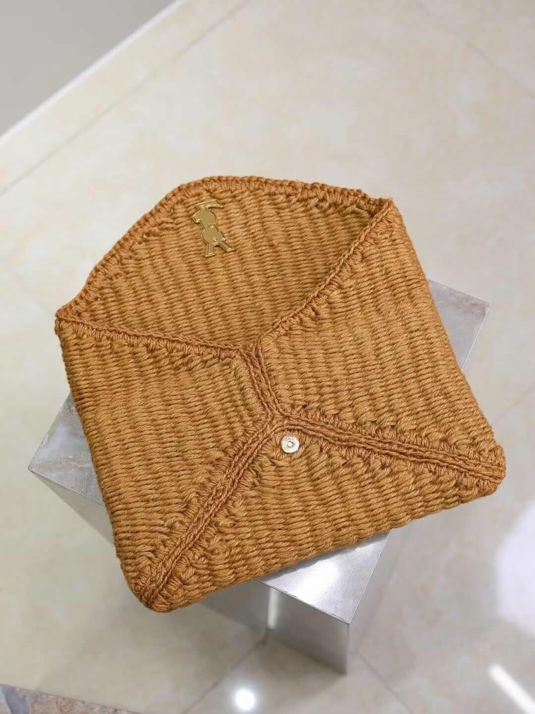 YSL CASSANDRE Large Envelope Pouch in Rope 29.5x18x4.5cm - Image 6