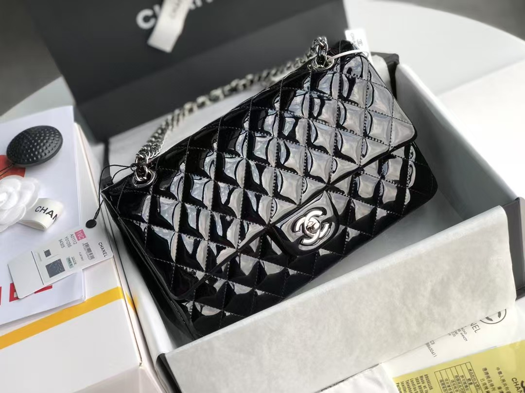 Chanel Classic Flap Bag CF 25.5x15x6cm - Image 3