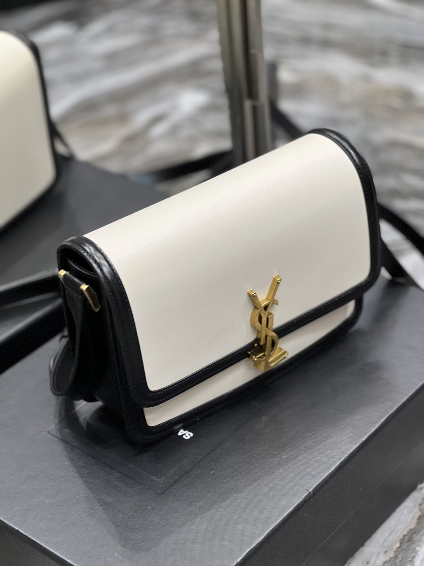 YSL SOLFERINO SMALL SATCHEL IN BOX SAINT LAURENT 19 X 13 X 5 CM - Image 4