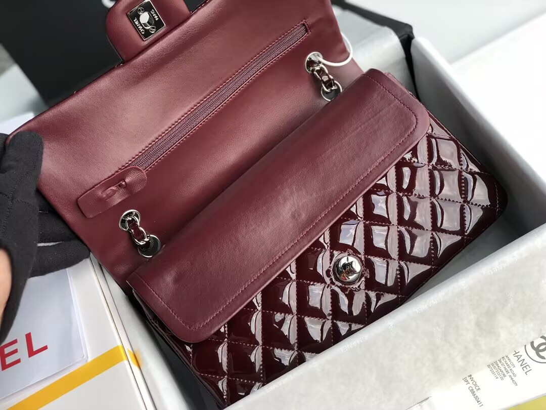 Chanel Classic Flap Bag Burgundy 25cm - Image 4