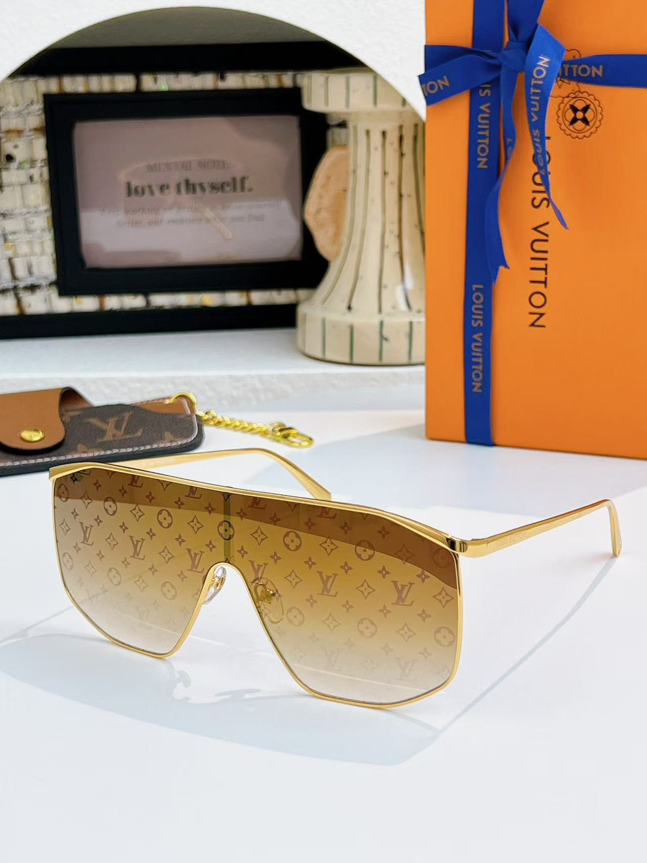 LV Glasses #1 - Image 4