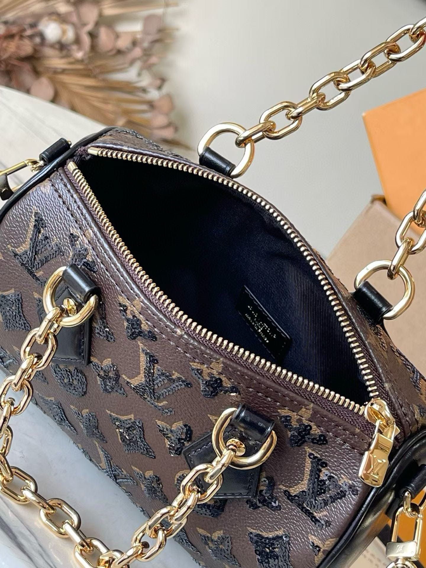 LV Speedy Bandouliere 20 Handbag M26314 15x13x20.5cm - Image 6