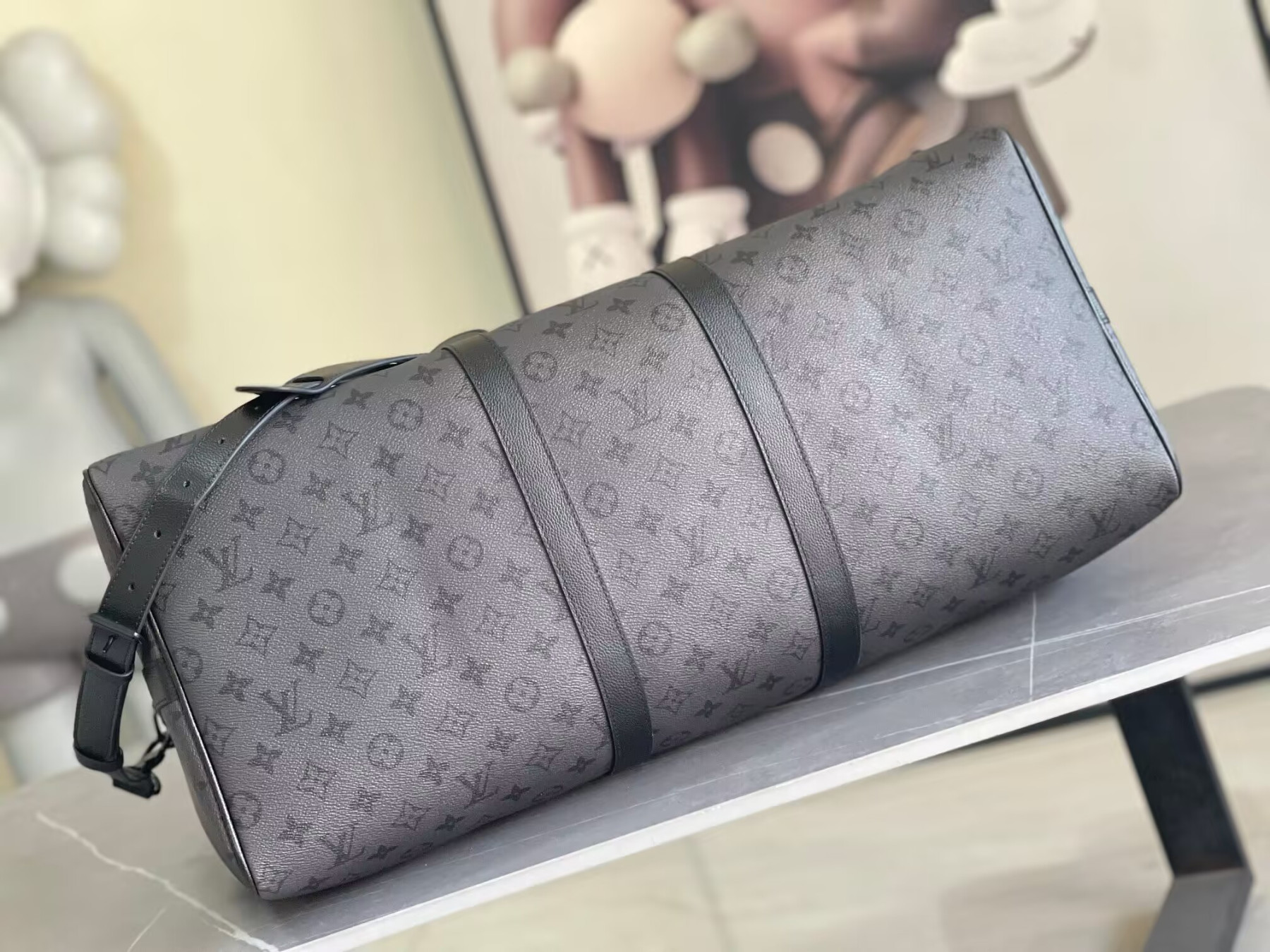 LV Keepall Bandoulière 55 M28405 55x27x20cm - Image 5