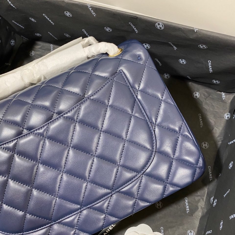 Chanel Classic Flap Jumbo 30cm CF 19.5×30×10cm - Image 9