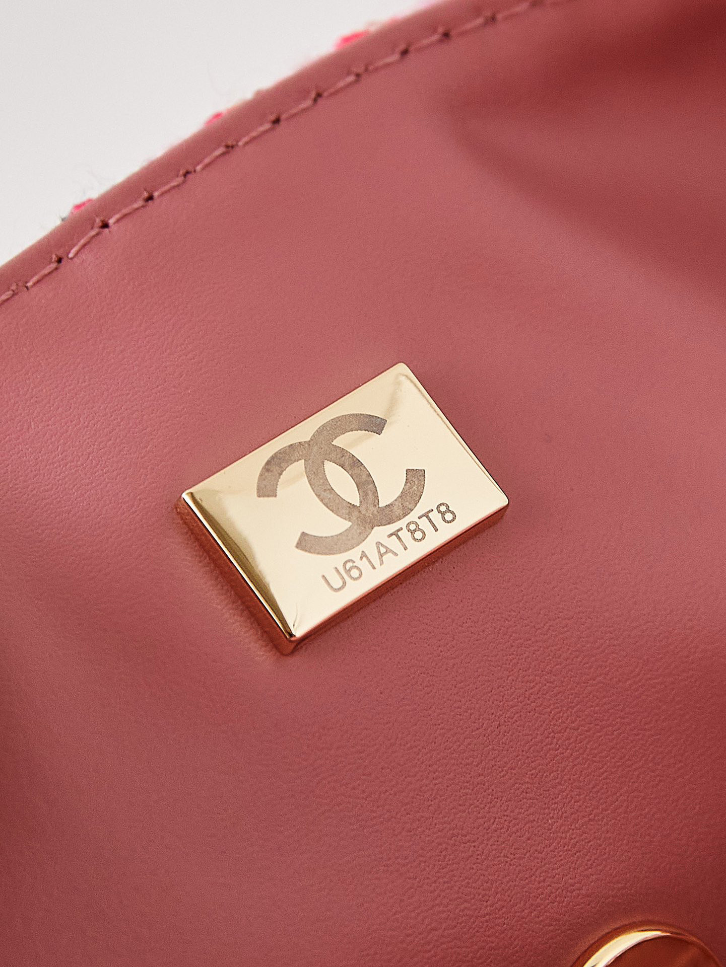 CHANEL MINI CLASSIC HANDBAG 12 * 20 * 6 cm - Image 8