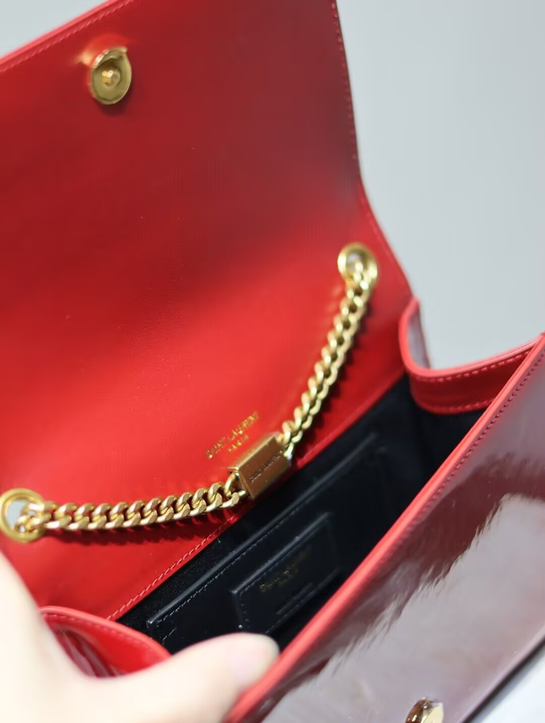 YSL KATE Nappa Patent Calfskin Two-Toned 20x13.5x6cm - Image 8