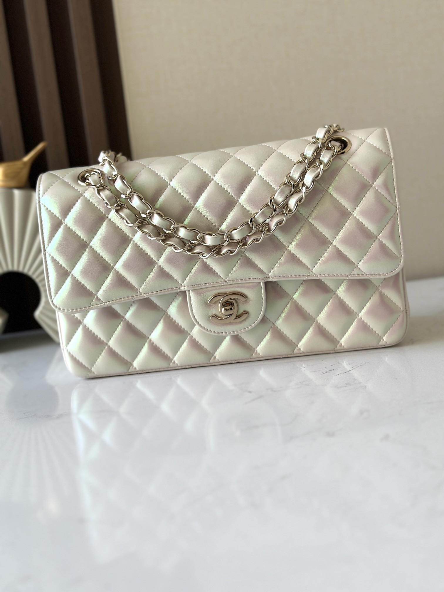 Chanel Classic Flap a01112 15.5×25.5×6.5cm