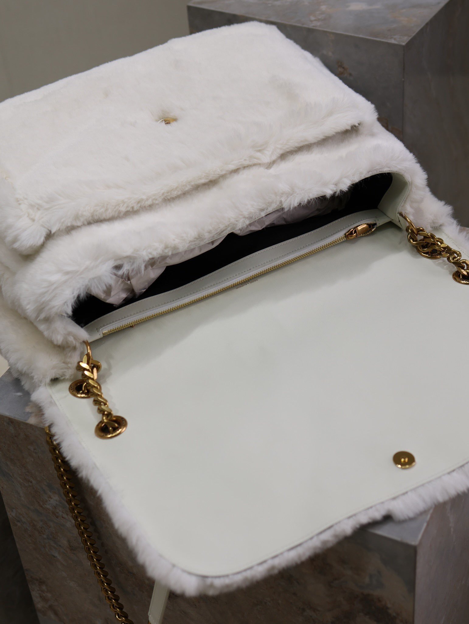 YSL NIKI LARGE IN SHEARLING 47 X 34 X 16 CM - Image 7