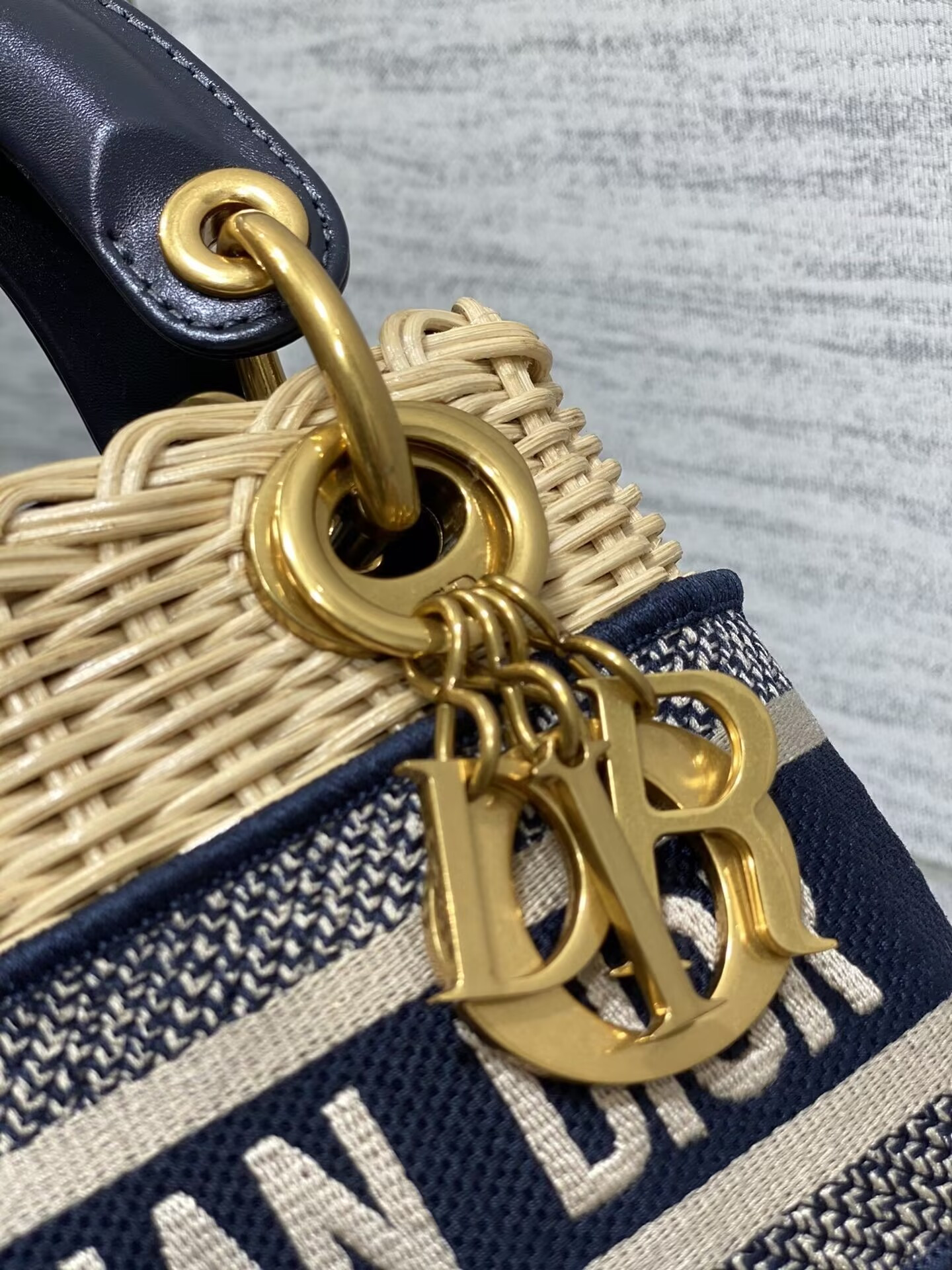 Dior Mini Lady Dior Bag 17x15x7cm - Image 10