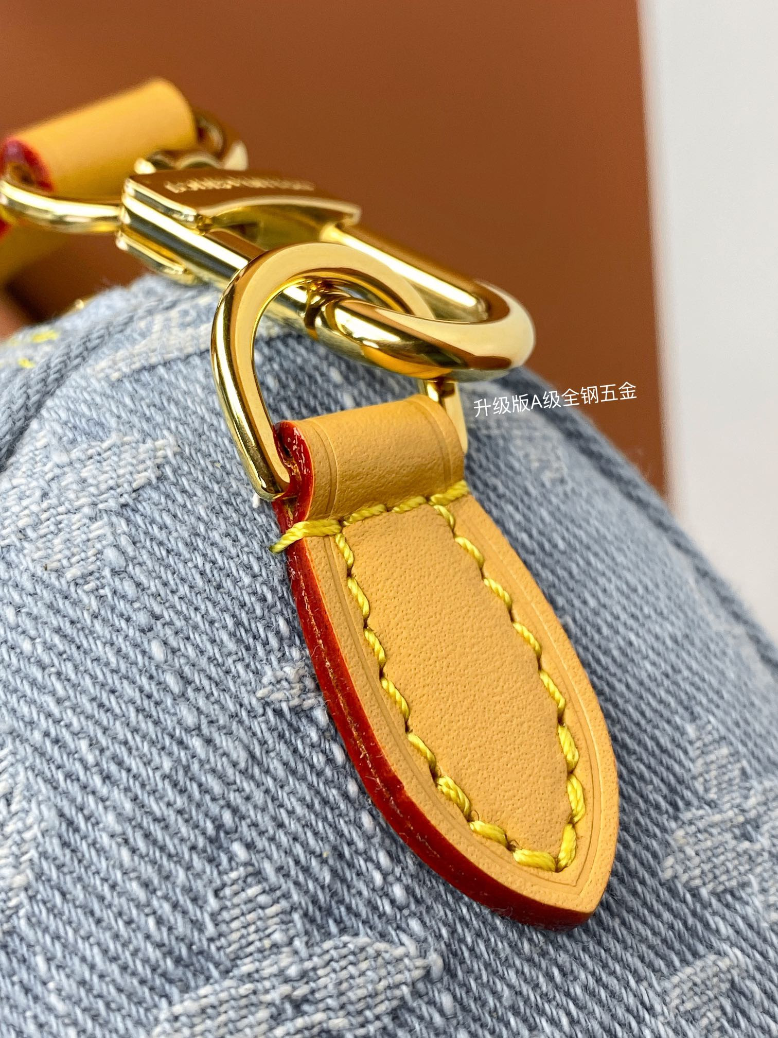 LV Nano Speedy M11212 6.3 x 3.9 x 3 in - Image 16